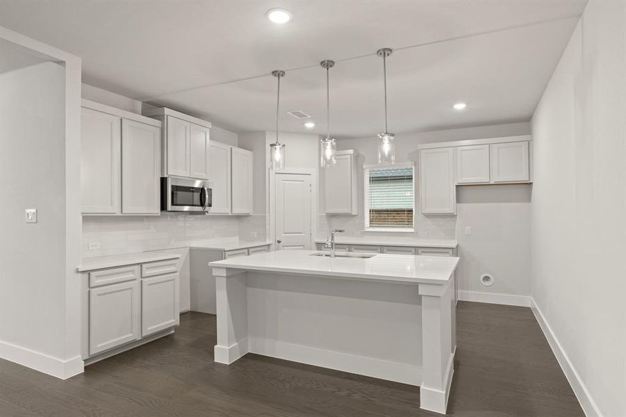 08. 2028 Jasper - Kitchen (2) 08. 2028 Jasper - Kitchen (2)