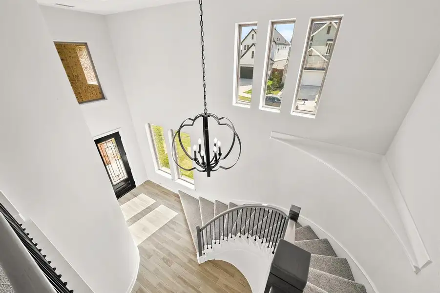 Representative image. Features, specifications, selections and colors may vary. Representative image. Features, specifications, selections and colors may vary.