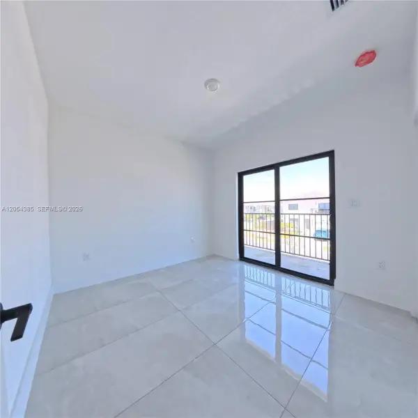Spacious, unfurnished interior of a new home in , Florida City (Image 17). Spacious, unfurnished interior of a new home in , Florida City (Image 17).