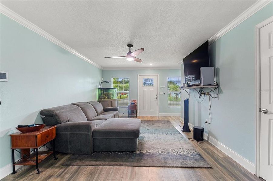 Furnished interior view inside a new home in , Bartow (Image 14).