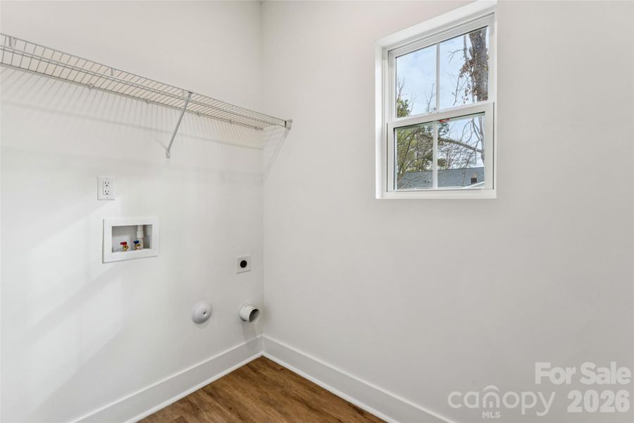 Spacious, unfurnished interior of a new home in , Rock Hill (Image 18).