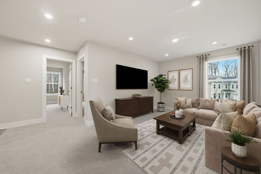 Upper Flex Room