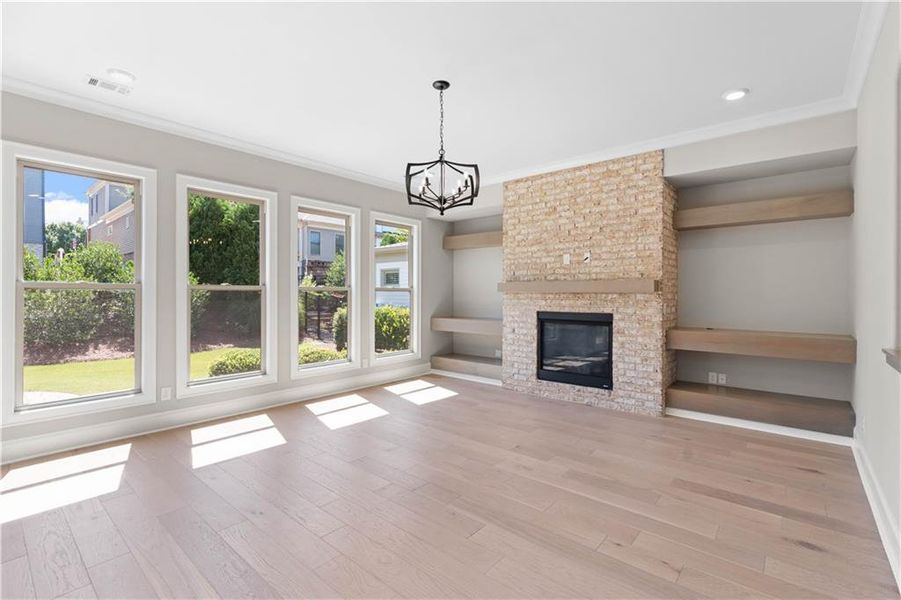 Spacious, unfurnished interior of a new home in Bellwyn, Johns Creek (Image 35).