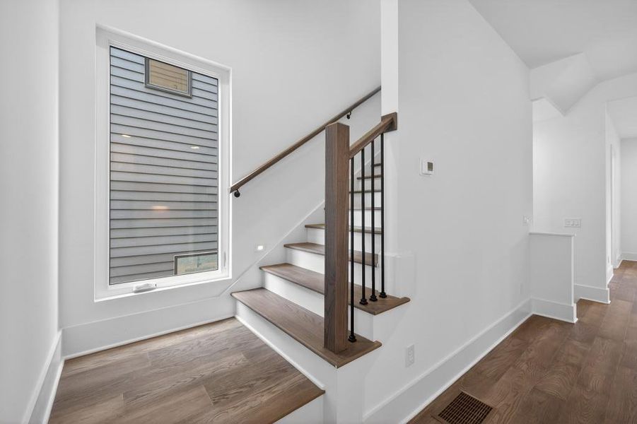 Spacious, unfurnished interior of a new home in , Decatur (Image 27).
