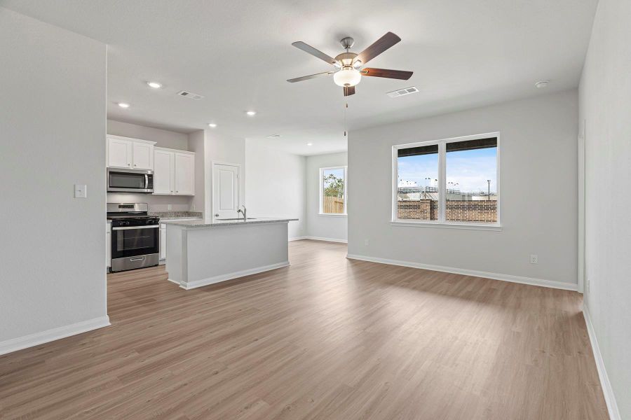 Spacious, unfurnished interior of a new home in Emberly, Beasley (Image 9).