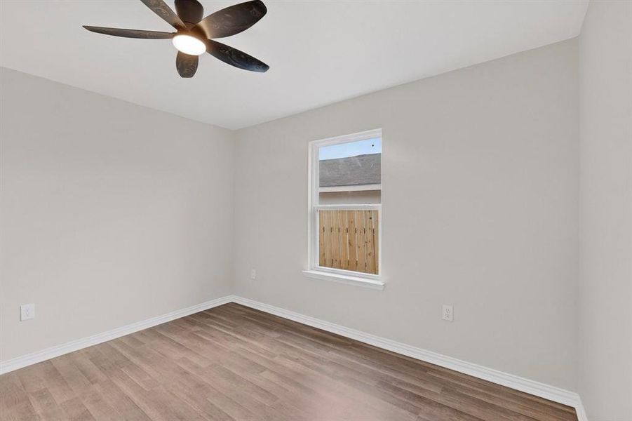 Spacious, unfurnished interior of a new home in , Dallas (Image 30).