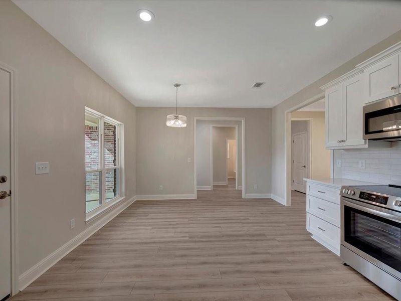 Spacious, unfurnished interior of a new home in , Lufkin (Image 24). Spacious, unfurnished interior of a new home in , Lufkin (Image 24).