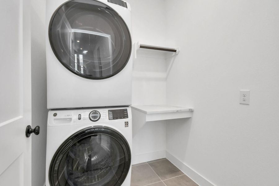 Image 23 of a home in Meridiana.