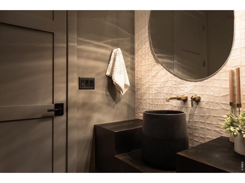 Close-up of interior finishes inside a home in , Berthoud (Image 29).