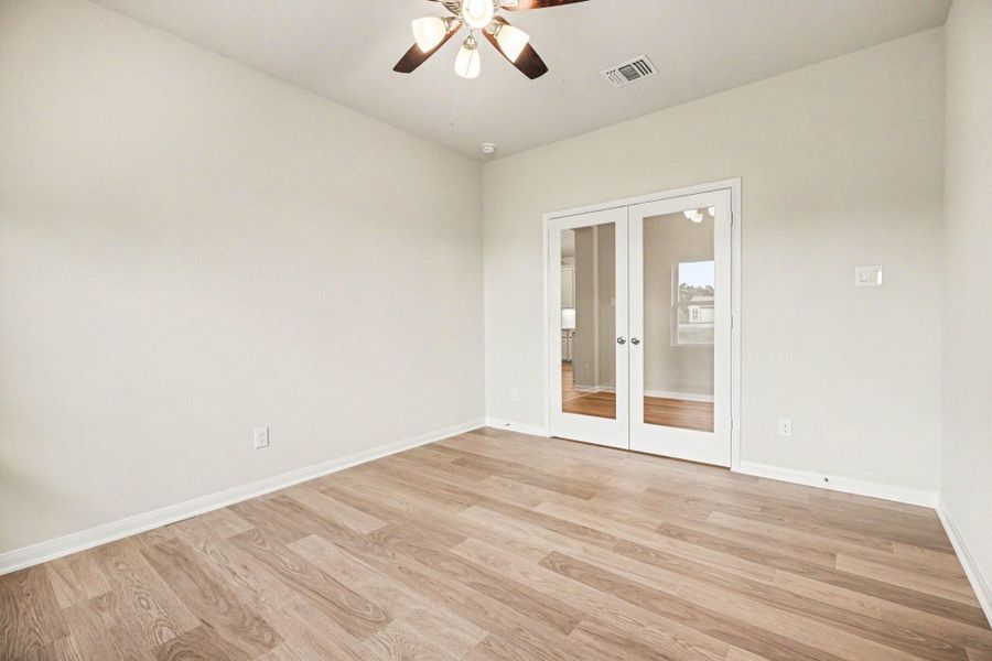 Spacious, unfurnished interior of a new home in , Bay City (Image 23). Spacious, unfurnished interior of a new home in , Bay City (Image 23).