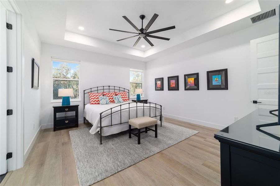 Furnished interior view inside a new home in , Belleview (Image 49).