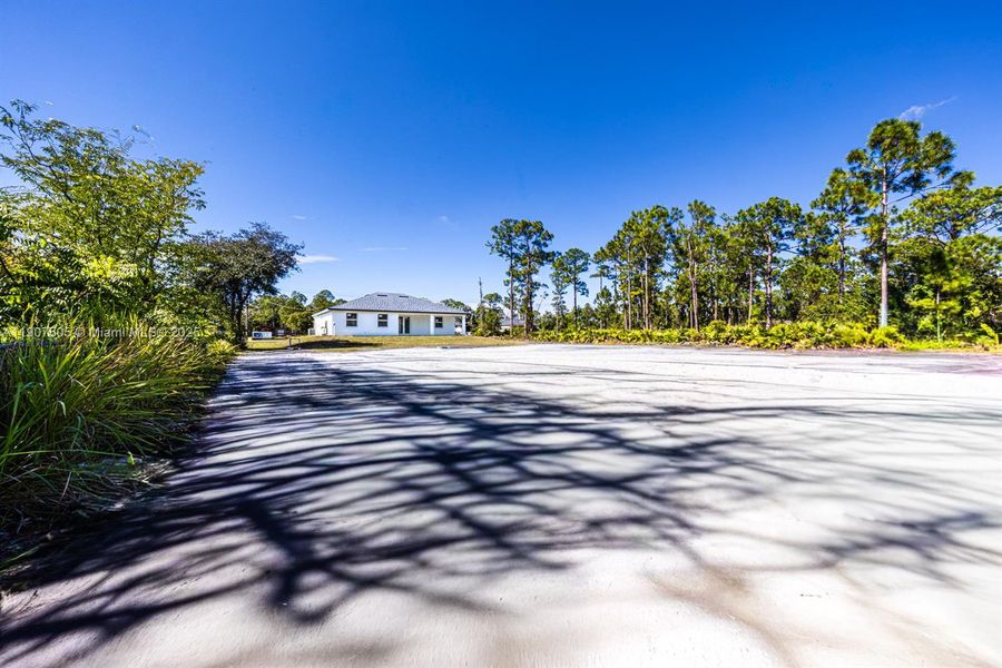 Natural landscape and outdoor views near  in Lehigh Acres (Image 22).