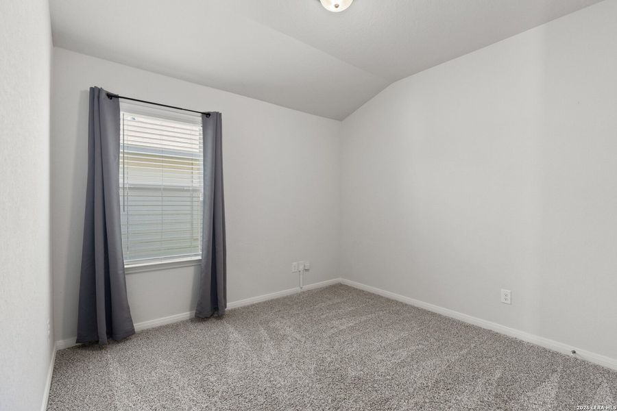 Spacious, unfurnished interior of a new home in Autry Pond, San Antonio (Image 26). Spacious, unfurnished interior of a new home in Autry Pond, San Antonio (Image 26).