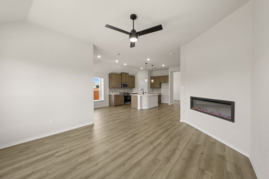 Spacious, unfurnished interior of a new home in Hunters Ridge, Crowley (Image 20). Spacious, unfurnished interior of a new home in Hunters Ridge, Crowley (Image 20).