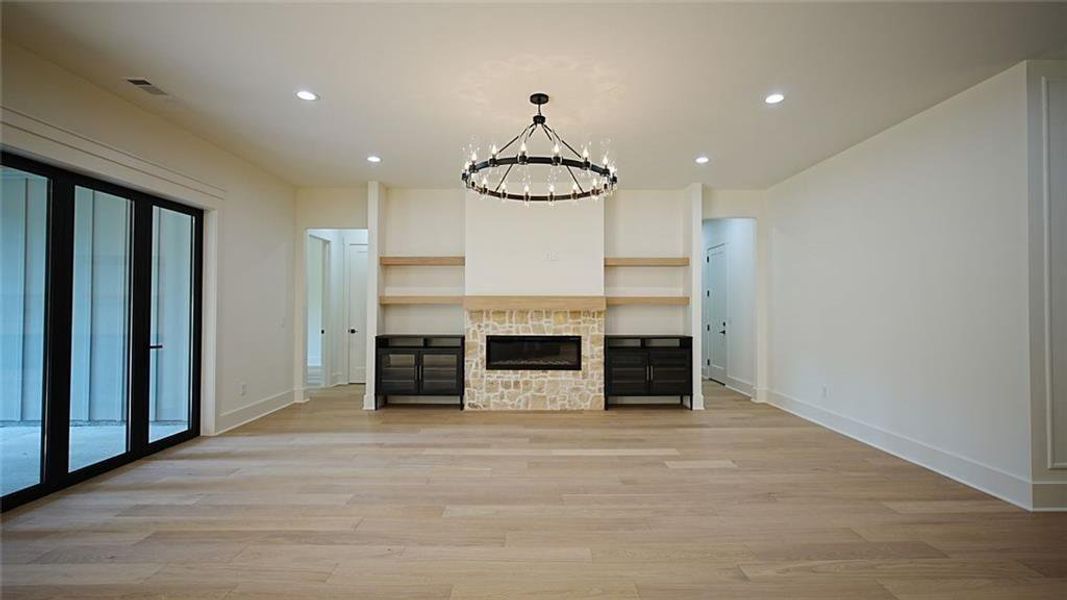 Spacious, unfurnished interior of a new home in , Flowery Branch (Image 40).