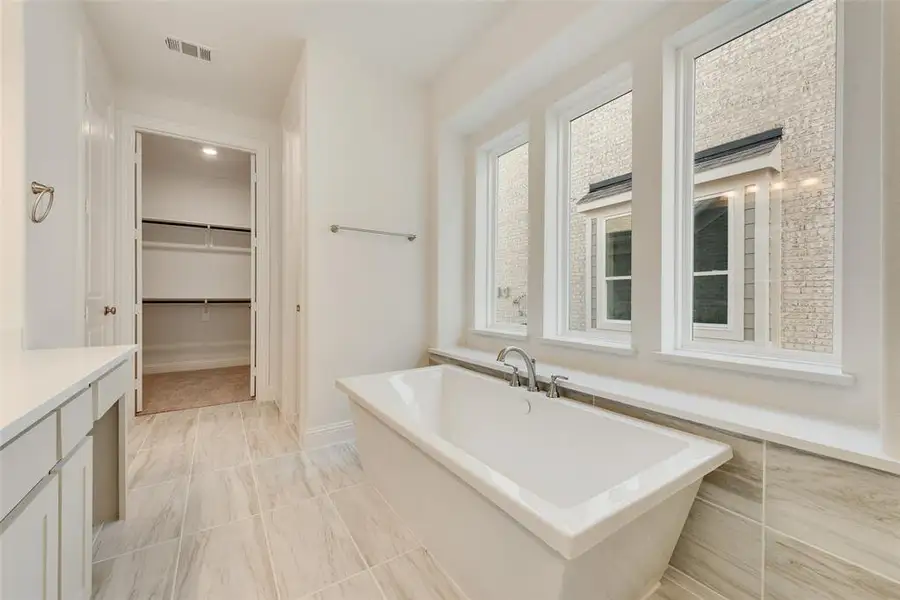 Furnished interior view inside a new home in Prairie Ridge, Midlothian (Image 4).