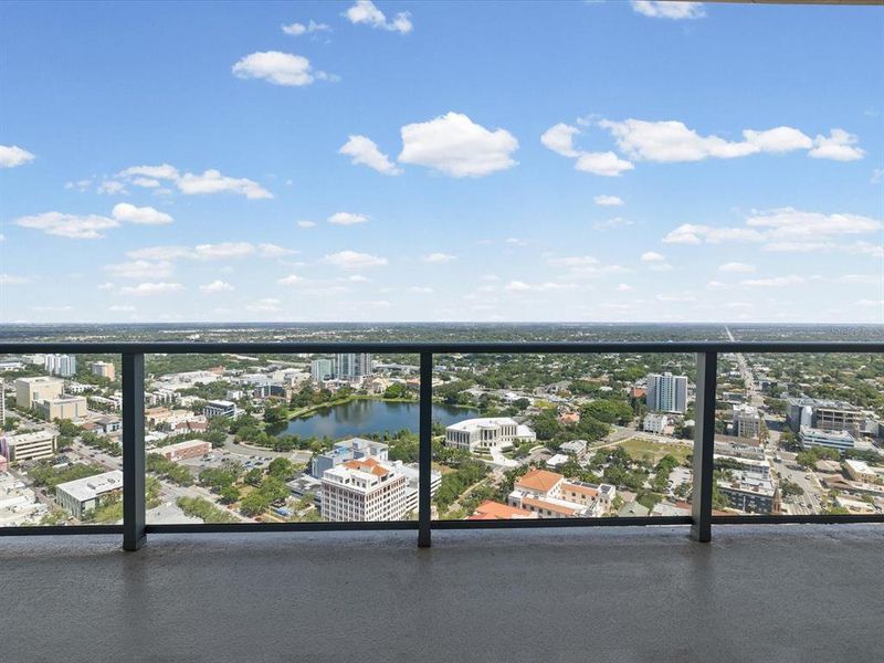 Condo located in St. Petersburg, FL showcasing its design and architecture (Image 34). Condo located in St. Petersburg, FL showcasing its design and architecture (Image 34).