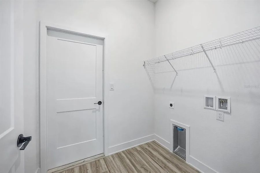 Spacious, unfurnished interior of a new home in Briarwood, Alachua (Image 24). Spacious, unfurnished interior of a new home in Briarwood, Alachua (Image 24).