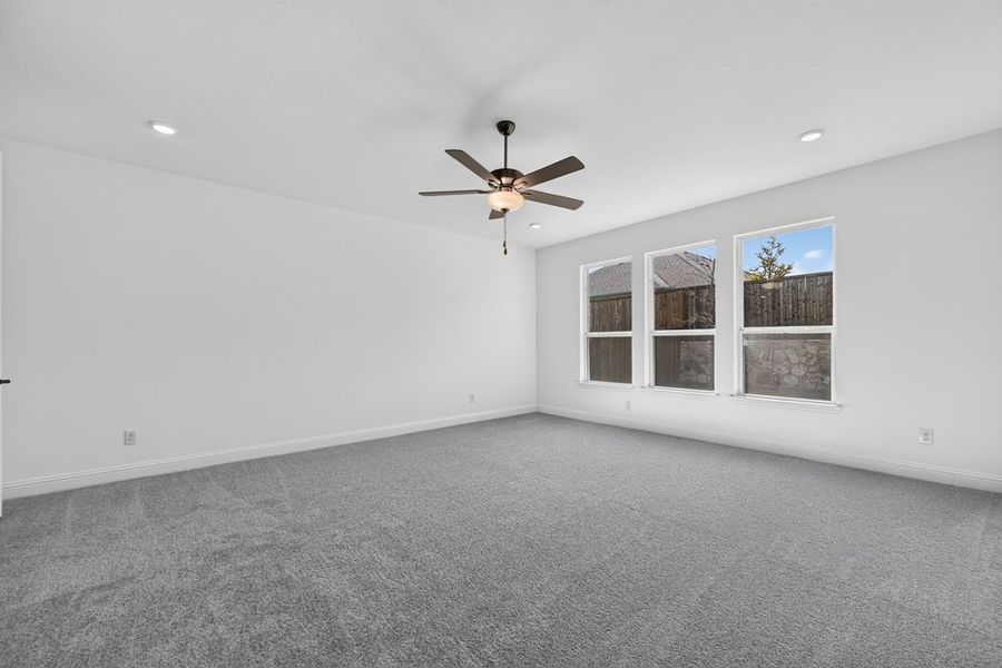 Spacious, unfurnished interior of a new home in South Oak, Lakewood Village (Image 17).