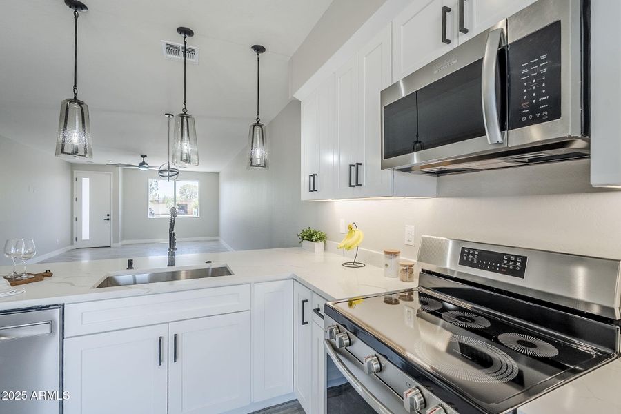 White Shake cabinets