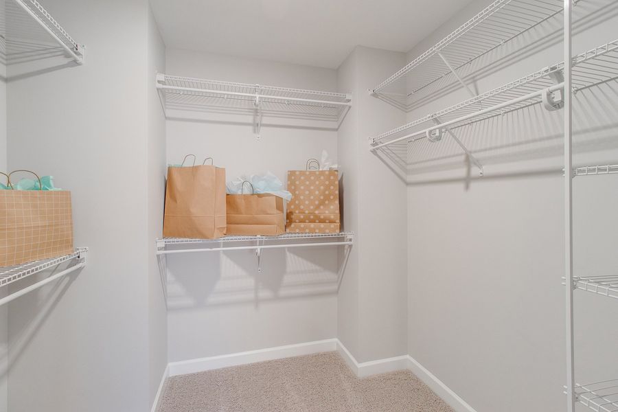 Spacious, unfurnished interior of a new home in Bluefield, Lexington (Image 22). Spacious, unfurnished interior of a new home in Bluefield, Lexington (Image 22).