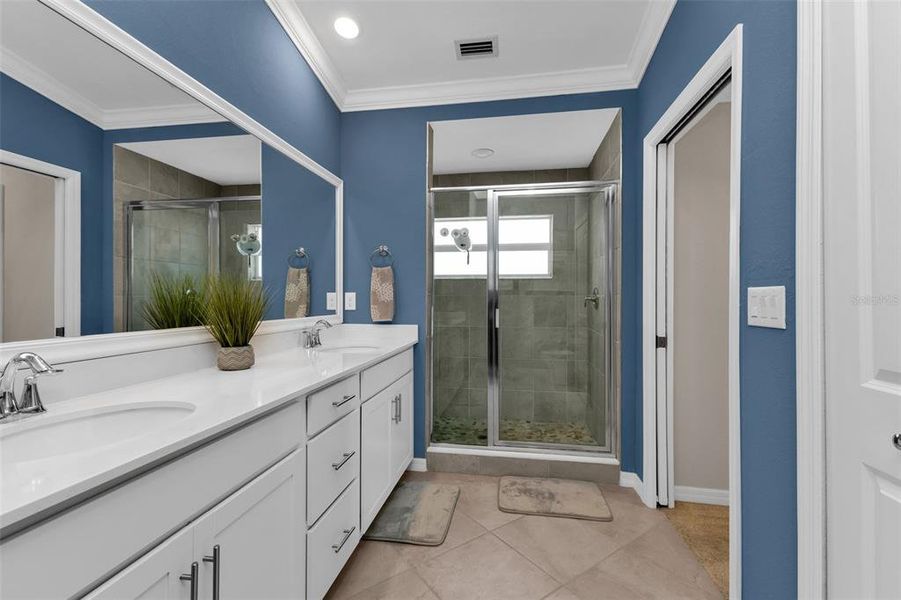 Furnished interior view inside a new home in , Punta Gorda (Image 16).