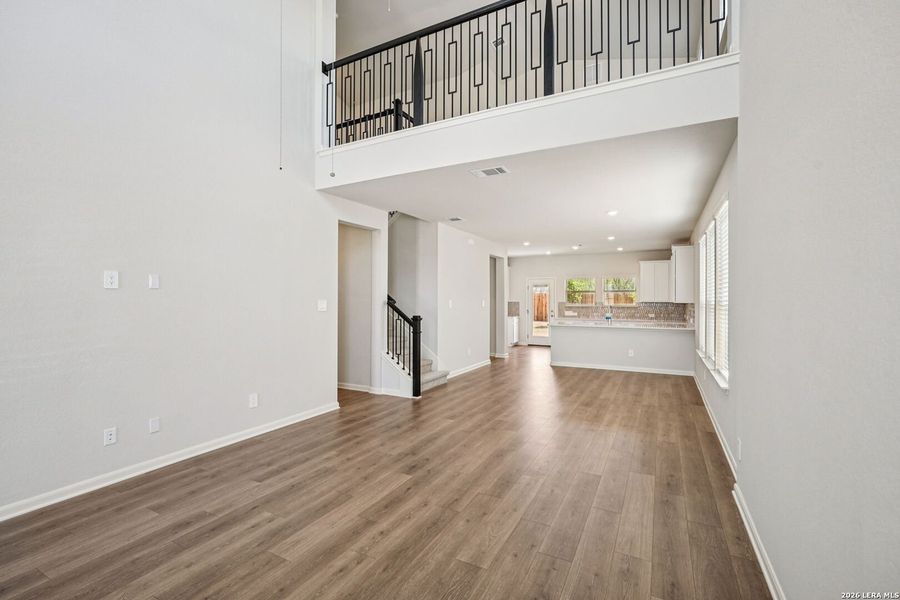 Spacious, unfurnished interior of a new home in Remington Ranch, San Antonio (Image 21). Spacious, unfurnished interior of a new home in Remington Ranch, San Antonio (Image 21).