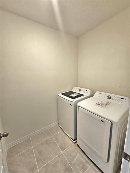 Image 10 of a home in .