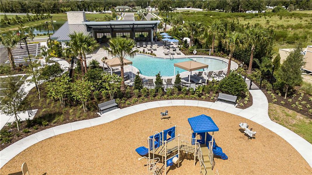 Community amenities in Windwater, Parrish (Image 44).