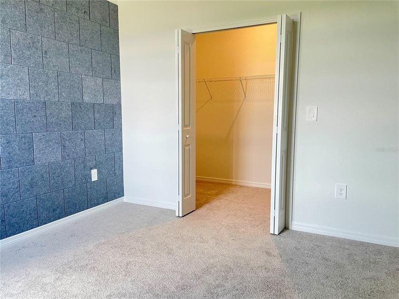 Spacious, unfurnished interior of a new home in Tuckers Cove, Punta Gorda (Image 41).