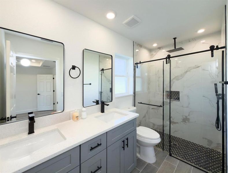 Furnished interior view inside a new home in , Ocala (Image 11).