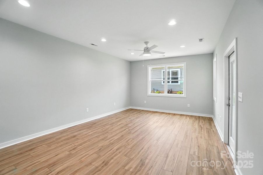 Spacious, unfurnished interior of a new home in , Hickory (Image 18).