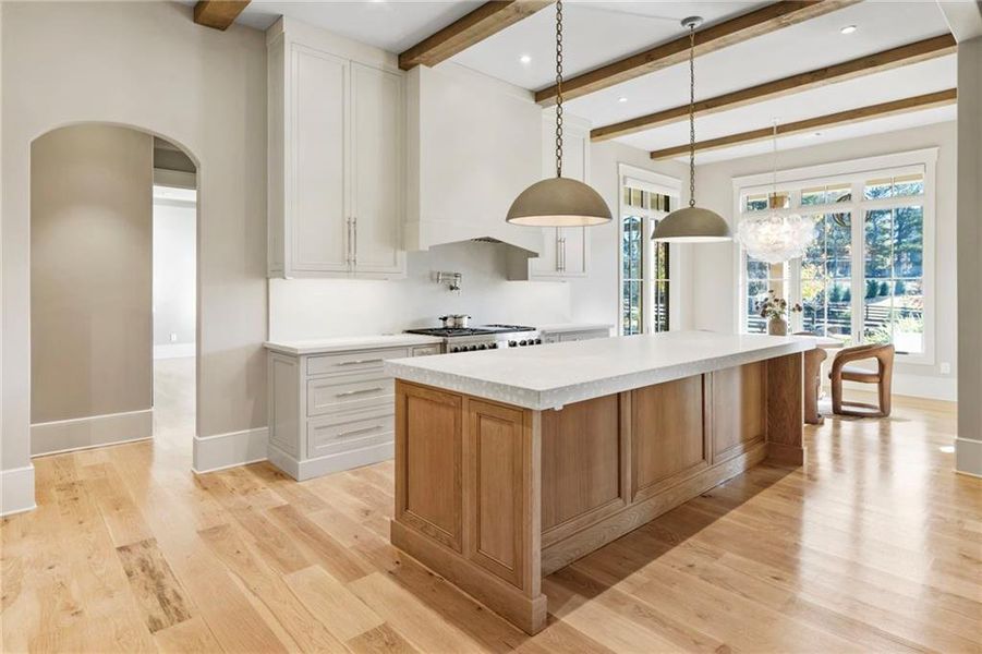 Furnished interior view inside a new home in , Alpharetta (Image 55).