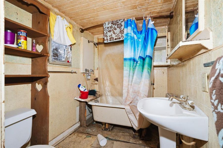 Image 29 of a home in . Image 29 of a home in .