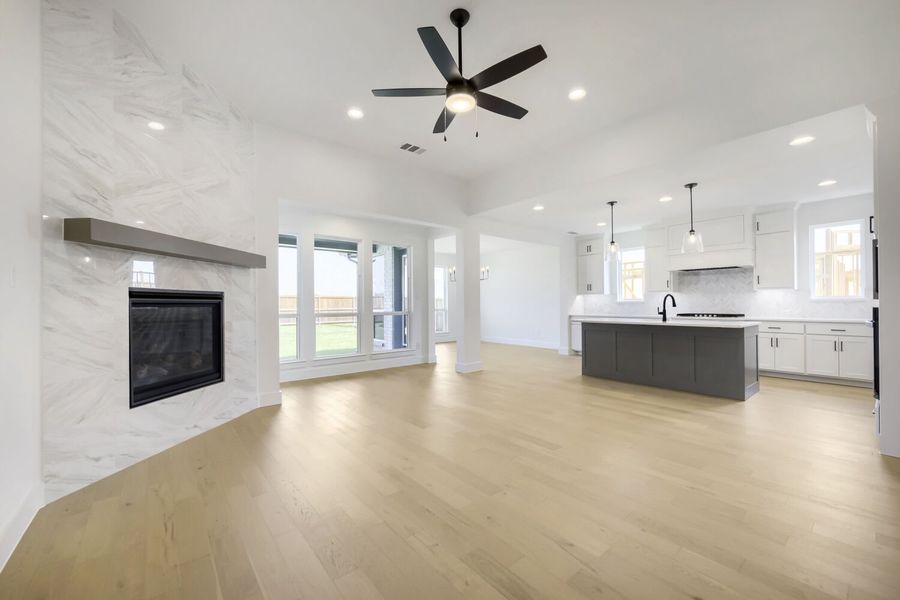 1266 Cedarwood - Living Area