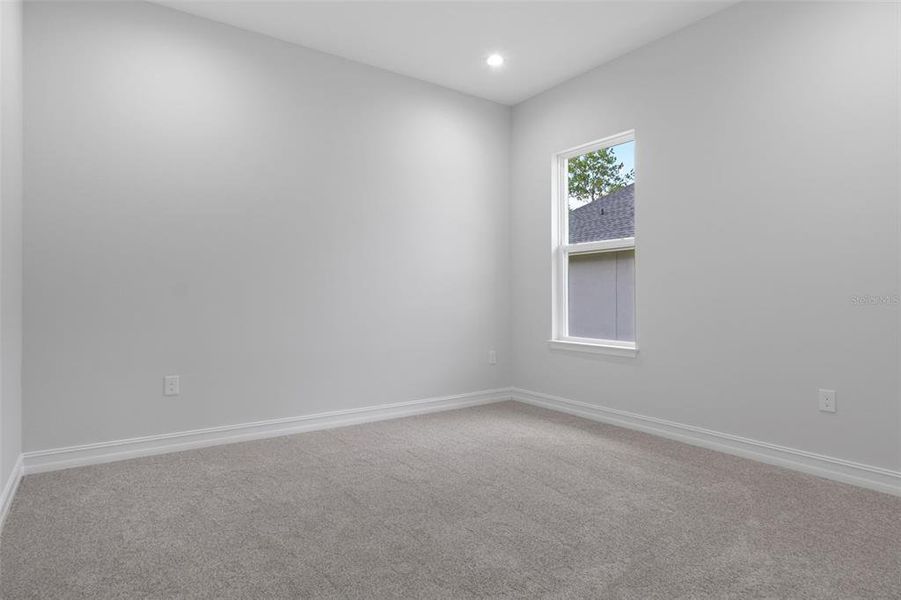Spacious, unfurnished interior of a new home in Southern Hills Plantation, Brooksville (Image 31). Spacious, unfurnished interior of a new home in Southern Hills Plantation, Brooksville (Image 31).