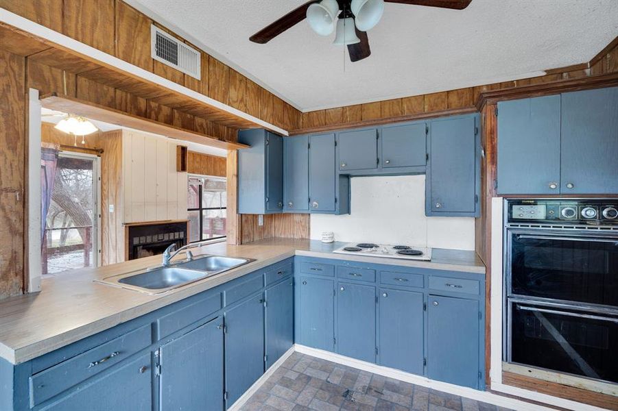Furnished interior view inside a new home in , Hillsboro (Image 3). Furnished interior view inside a new home in , Hillsboro (Image 3).