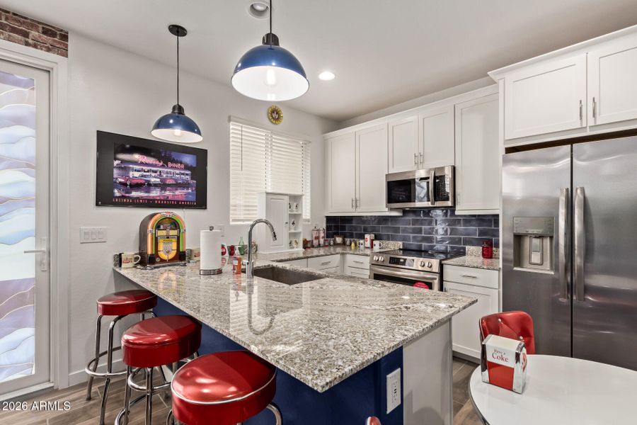 18 - Ranchhand 18 - Ranchhand