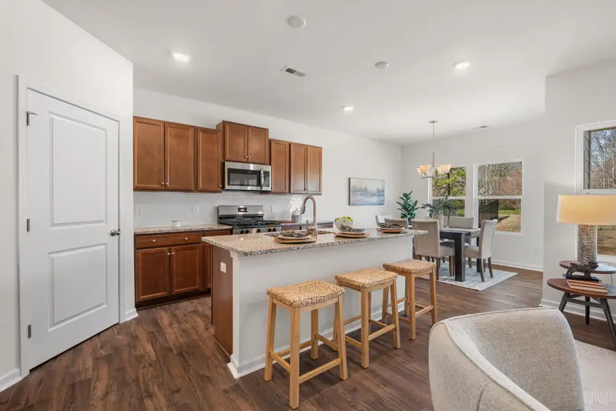 Roebuck, SC New Home.  - Slide 9