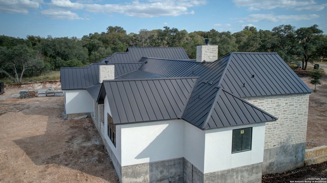 Front exterior of a new home in , New Braunfels, TX, highlighting curb appeal (Image 18). Front exterior of a new home in , New Braunfels, TX, highlighting curb appeal (Image 18).