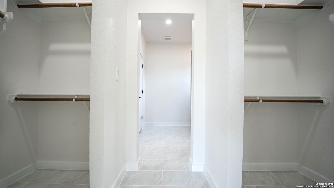 Image 28 of a home in . Image 28 of a home in .