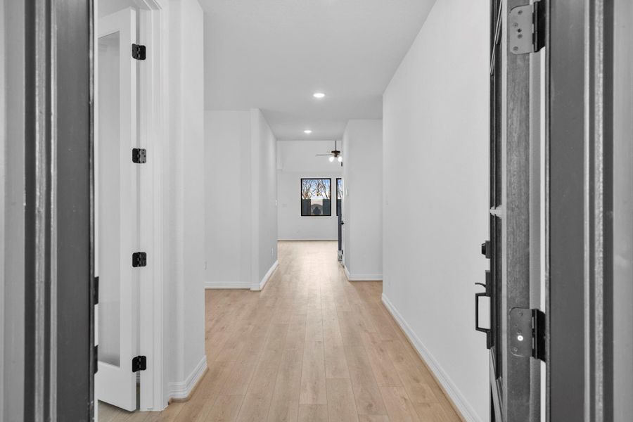 Spacious, unfurnished interior of a new home in Austin Point, Richmond (Image 23).