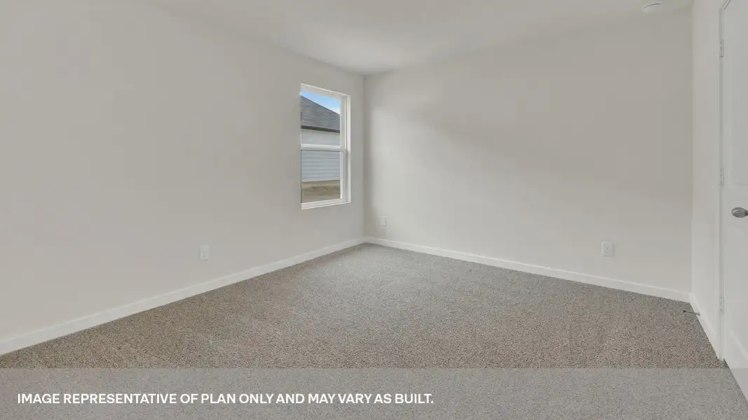 Spacious, unfurnished interior of a new home in Trails of Windcrest, Fredericksburg (Image 11).