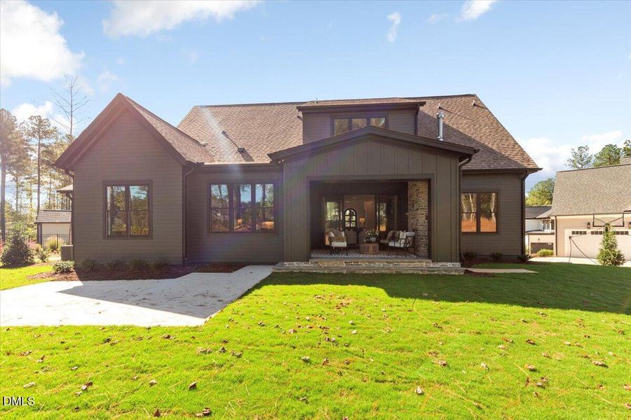 077-7824 Ailesbury Rd 077-7824 Ailesbury Rd