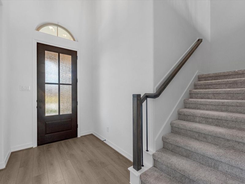 Spacious, unfurnished interior of a new home in Sunterra Lakes, Brookshire (Image 23). Spacious, unfurnished interior of a new home in Sunterra Lakes, Brookshire (Image 23).