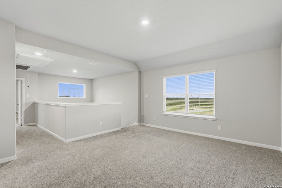 Spacious, unfurnished interior of a new home in Abbott Place, St. Hedwig (Image 27).
