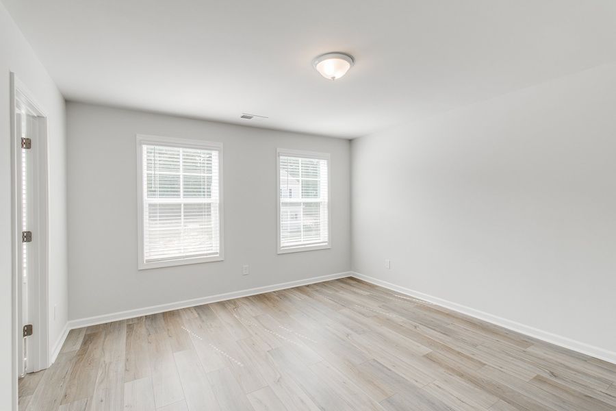 Spacious, unfurnished interior of a new home in Winston Point, Gilbert (Image 28). Spacious, unfurnished interior of a new home in Winston Point, Gilbert (Image 28).