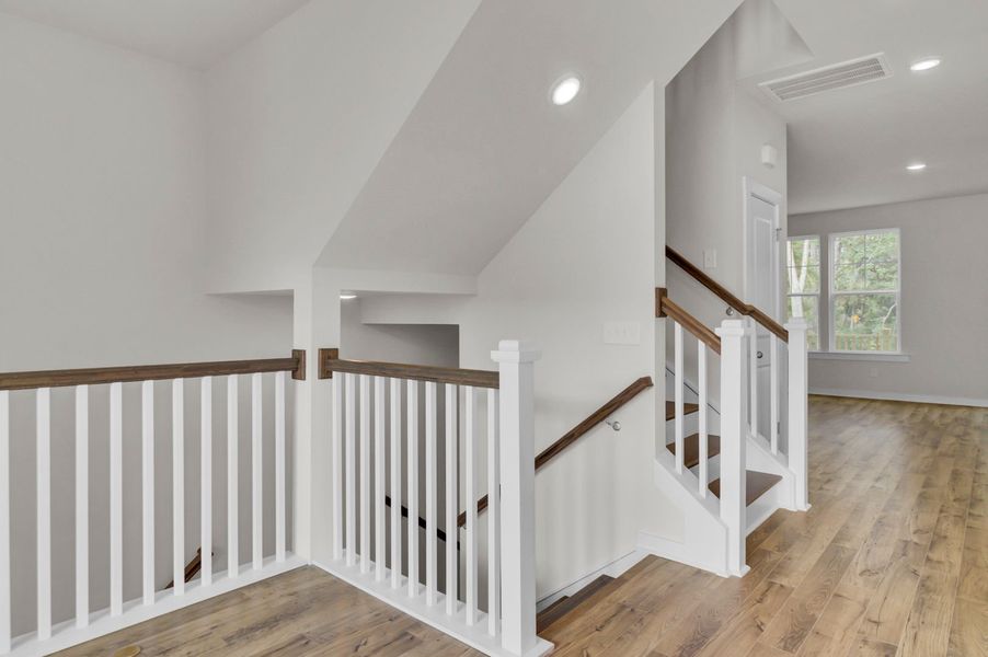 Spacious, unfurnished interior of a new home in Indigo Grove Townhomes, Johns Island (Image 19).