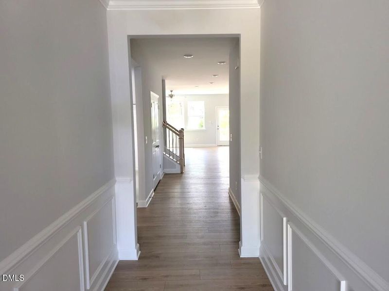 Spacious, unfurnished interior of a new home in Tobacco Road, Angier (Image 6).