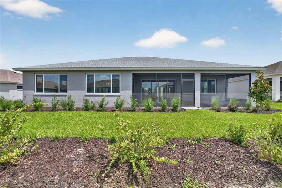 Exterior details and patio area of a home in , Ocala (Image 25). Exterior details and patio area of a home in , Ocala (Image 25).